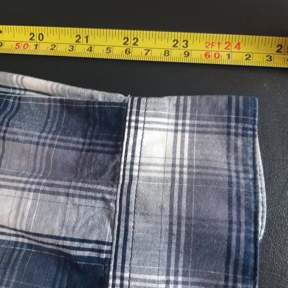 Columbia SZ M Plaid Men's Button Up Cotton Shirt Blue, White & Grey - Picture 13 of 14